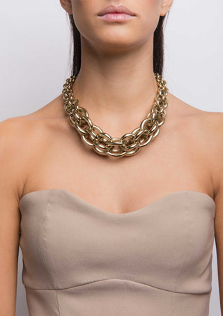 Gold 3D printed chain necklace.