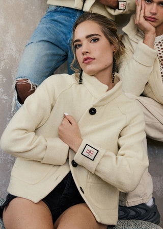 Signature Box Jacket V5