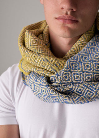 Blue/Yellow
