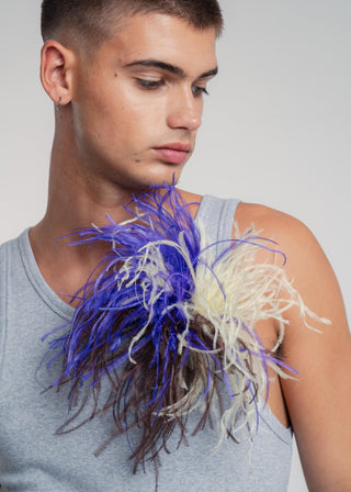 Dark brown unisex tri-color ostrich feather brooch accessory.