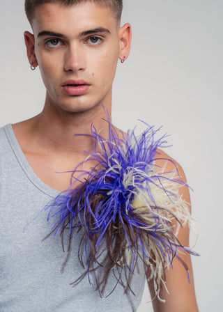 Dark brown unisex tri-color ostrich feather brooch accessory.