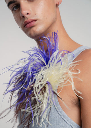 Dark brown unisex tri-color ostrich feather brooch accessory.