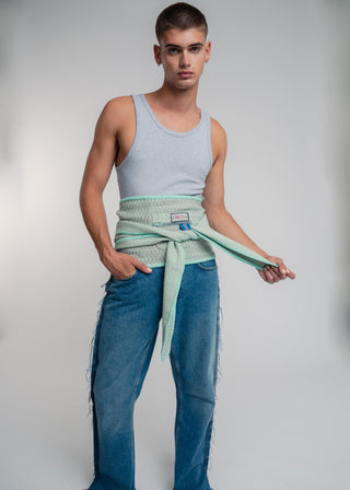 Unisex kimono belt in premium cotton with a bold grey and mint duo-color design. Versatile styling and endless wearing possibilities for a customizable look.