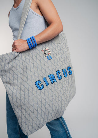 Oversized light gray colored carryall made from durable all natural 4 ply cotton. Perfect for everyday shopping or weekend getaways this bag will help you organize everything.