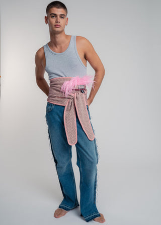 Unisex kimono belt in premium cotton with a bold rose and bordeaux duo-color design. Versatile styling and endless wearing possibilities for a customizable look.