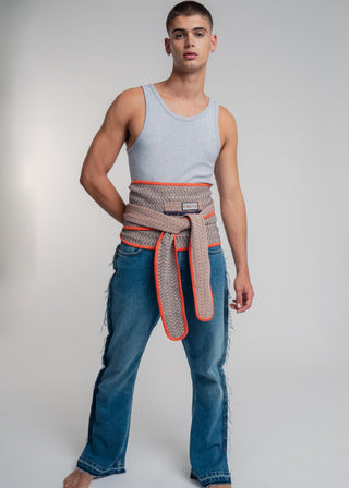 Unisex kimono belt in premium cotton with a bold terracotta and dark blue duo-color design. Versatile styling and endless wearing possibilities for a customizable look.