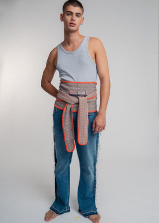 Unisex kimono belt in premium cotton with a bold terracotta and dark blue duo-color design. Versatile styling and endless wearing possibilities for a customizable look.