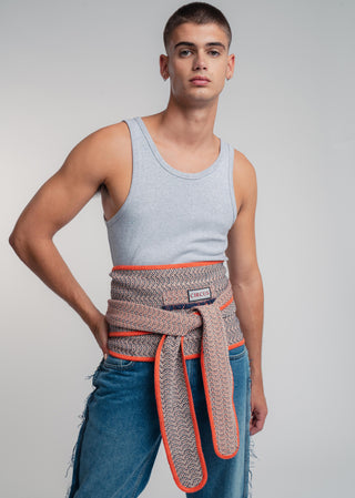 Unisex kimono belt in premium cotton with a bold terracotta and dark blue duo-color design. Versatile styling and endless wearing possibilities for a customizable look.