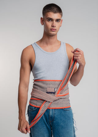 Unisex kimono belt in premium cotton with a bold terracotta and dark blue duo-color design. Versatile styling and endless wearing possibilities for a customizable look.