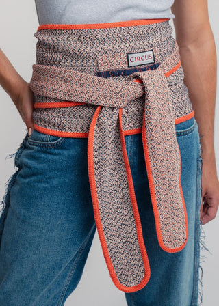 Unisex kimono belt in premium cotton with a bold terracotta and dark blue duo-color design. Versatile styling and endless wearing possibilities for a customizable look.