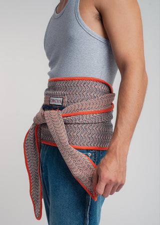 Unisex kimono belt in premium cotton with a bold terracotta and dark blue duo-color design. Versatile styling and endless wearing possibilities for a customizable look.